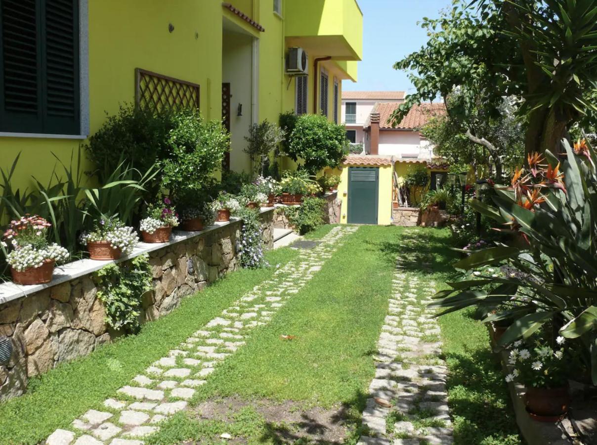 Lovely Flat In Northern Sardinia Valledoria  Exterior foto